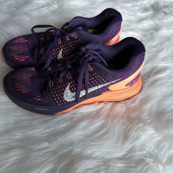 Nike lunarglide 7 Womans peach/purple gymshoe - Picture 1 of 8